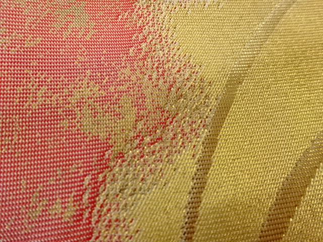  引箔山並模様織出し袋帯